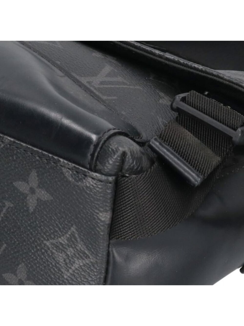 Louis Vuitton Fragment Shoulder - Picture 5 of 5